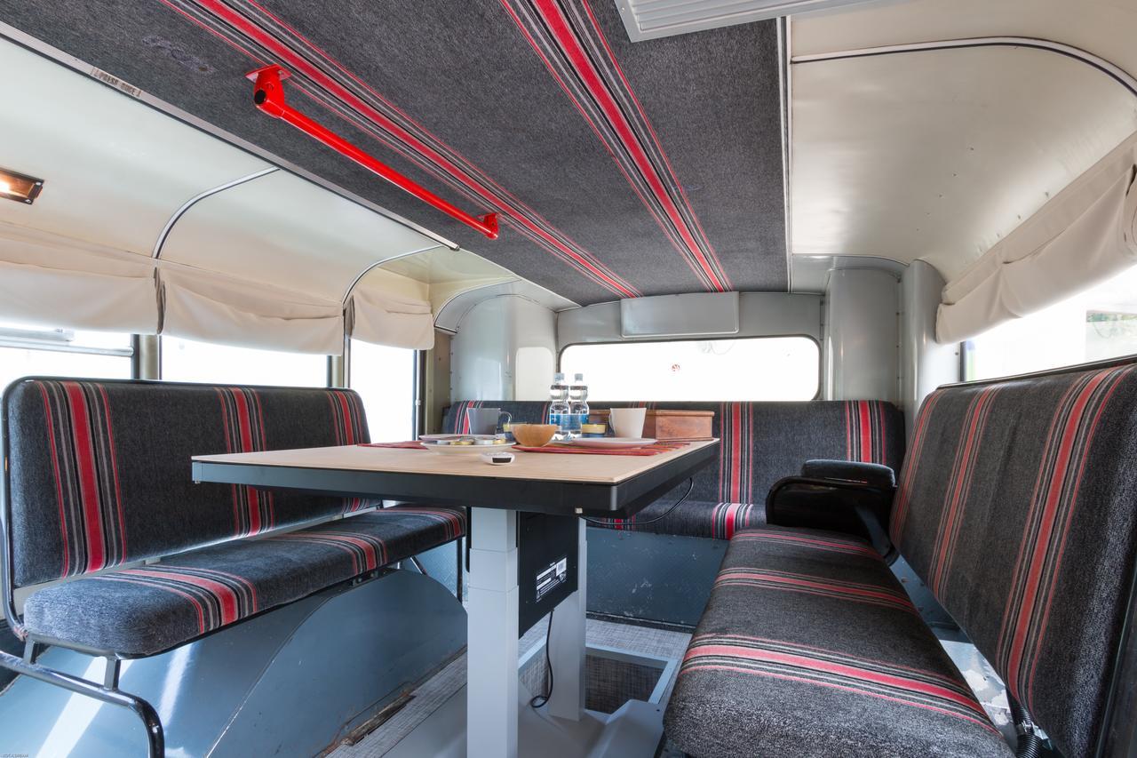 Bed & Breakfast Bed In Bus